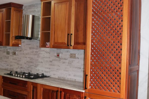 solid wood kitchen cabinets kenya